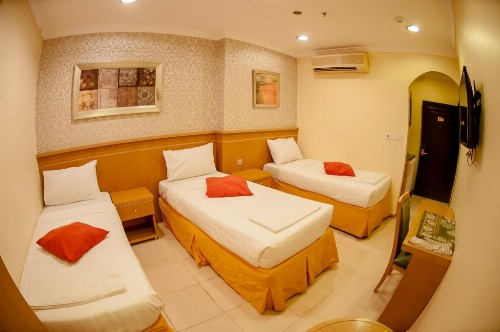 Sadan Plaza Hotel image 14